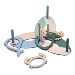 Safe and lightweight Liewood Noova ring toss game for children.
