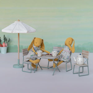 Maileg bunnies and Teddy family garden set.