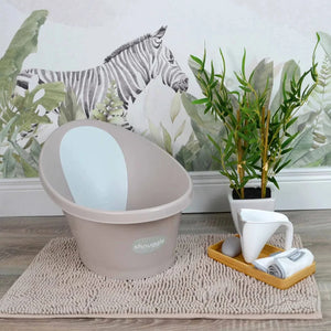 Newborn shower essentials Shnuggle