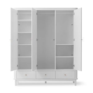 Open wardrobe design displaying hanging rail and adjustable shelf system