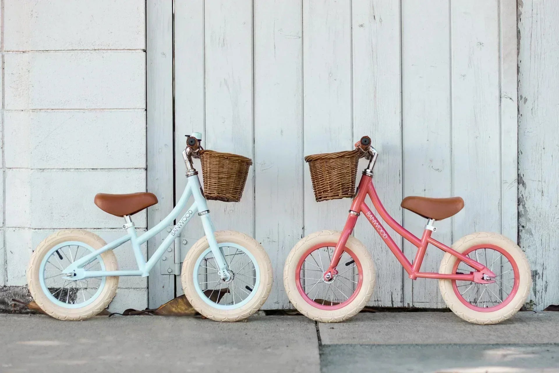 Balance Bike or Stabilisers: A Quick Answer