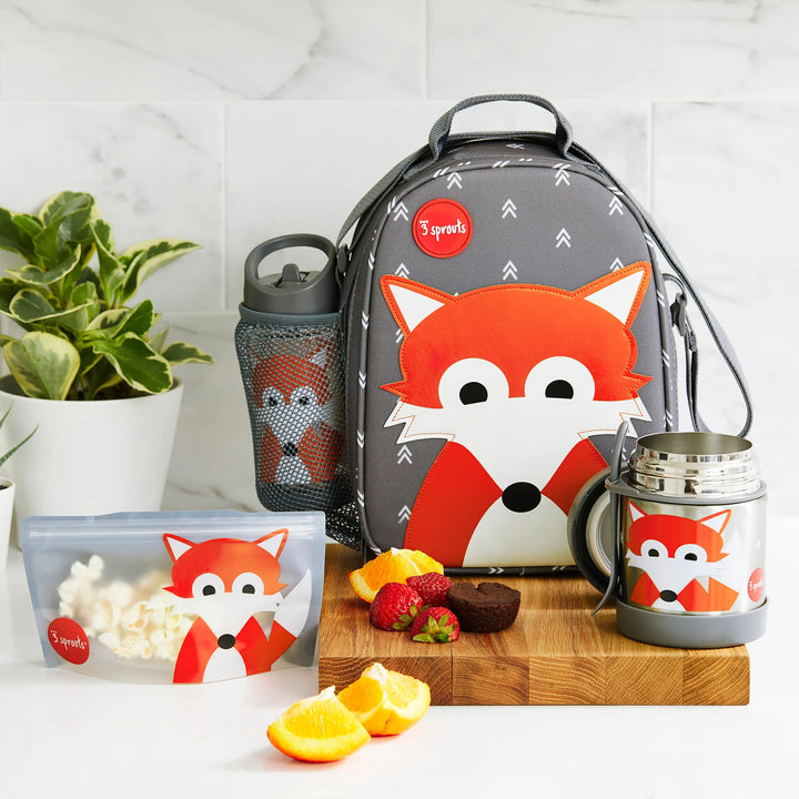 Close-up of the fox design on the lunch bag