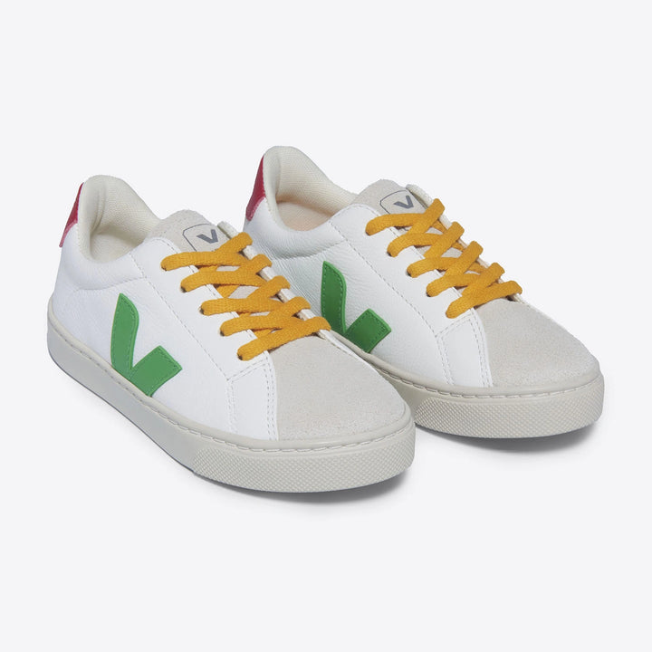 Veja Esplar White Leaf Pekin sneakers - comfortable, eco-conscious footwear for everyday wear.