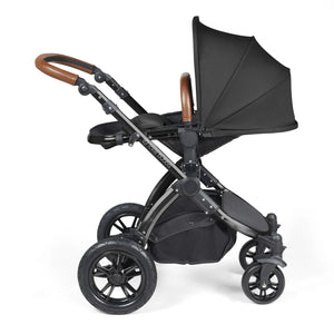 Ickle Bubba Stomp Luxe pushchair showing front position in a white background.