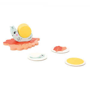 The Janod snail board game made from FSC®-certified wood, cardboard, and cotton materials.