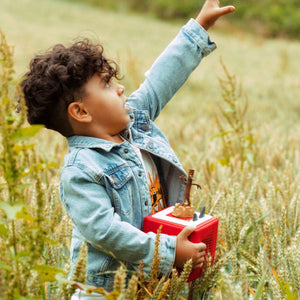 Kids listening to Toniebox Julia Donaldson's stories