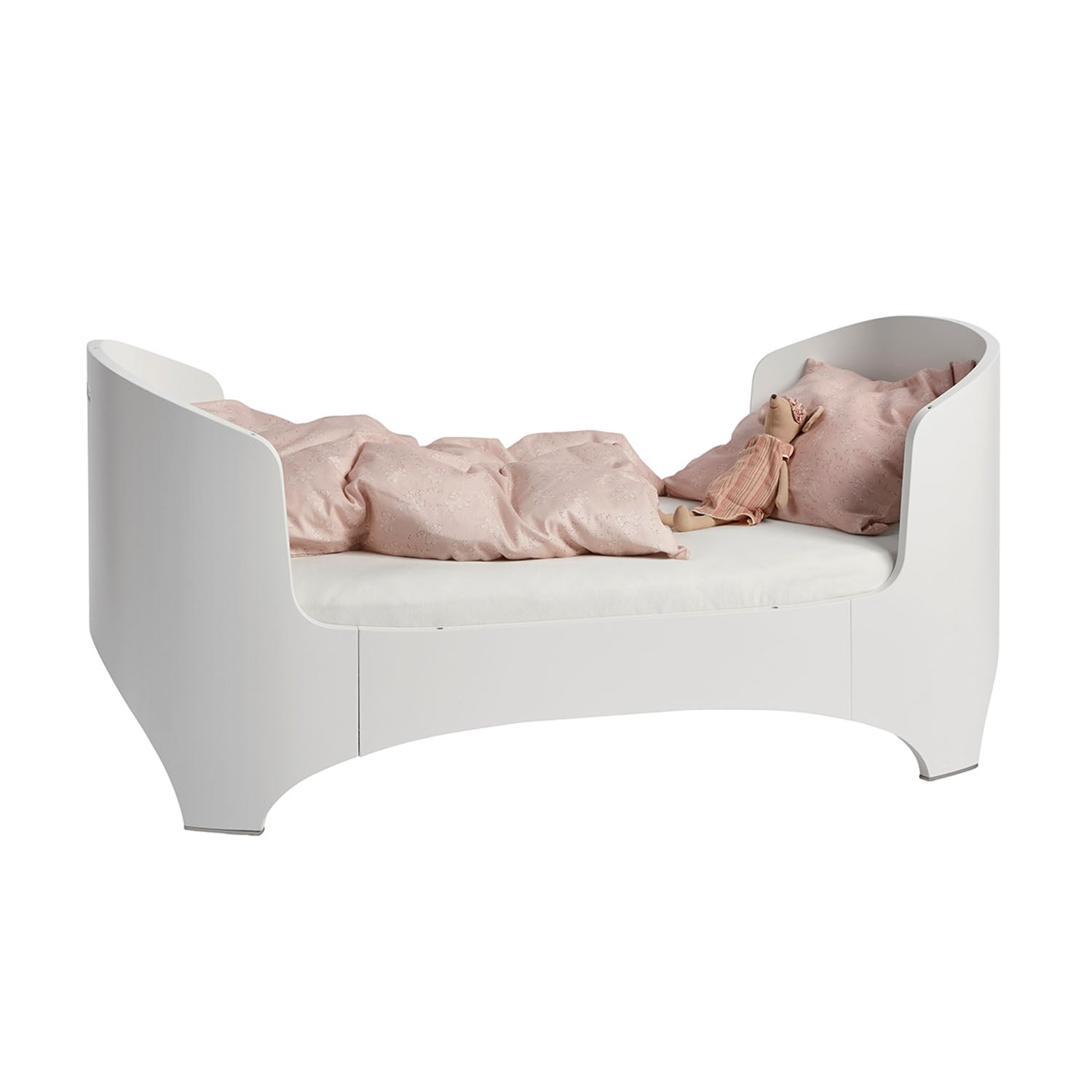 Oval baby crib with breathable custom mattress.