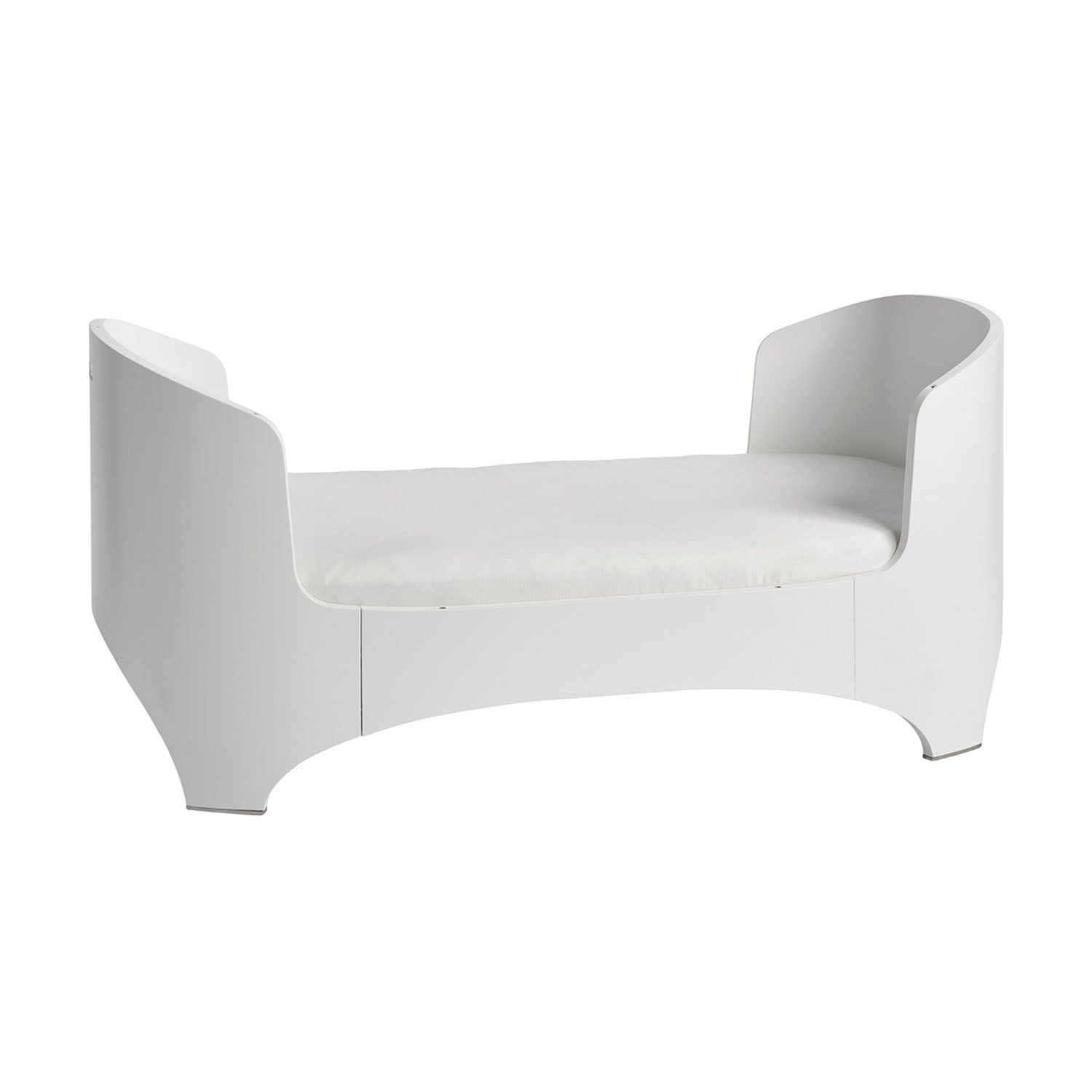 Oval wooden baby bed made from molded beech wood.