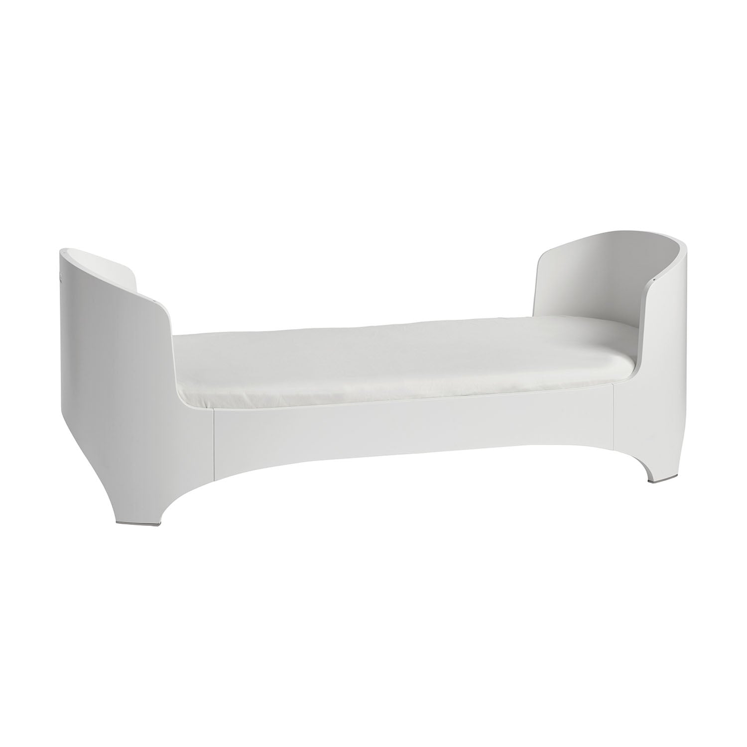 Leander bed showing long-lasting convertible construction.