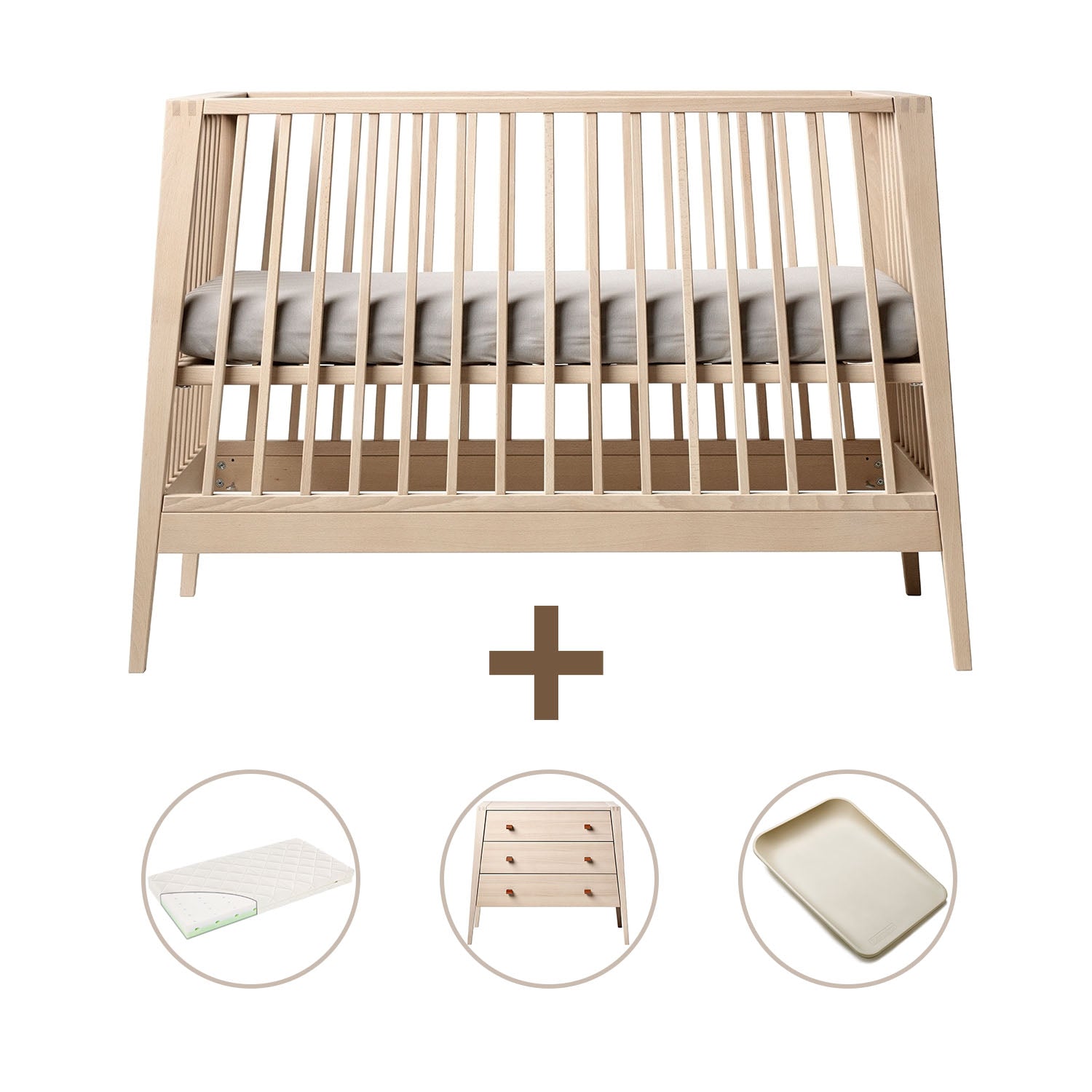 Leander Linea™ Nursery Bundle 4-in-1