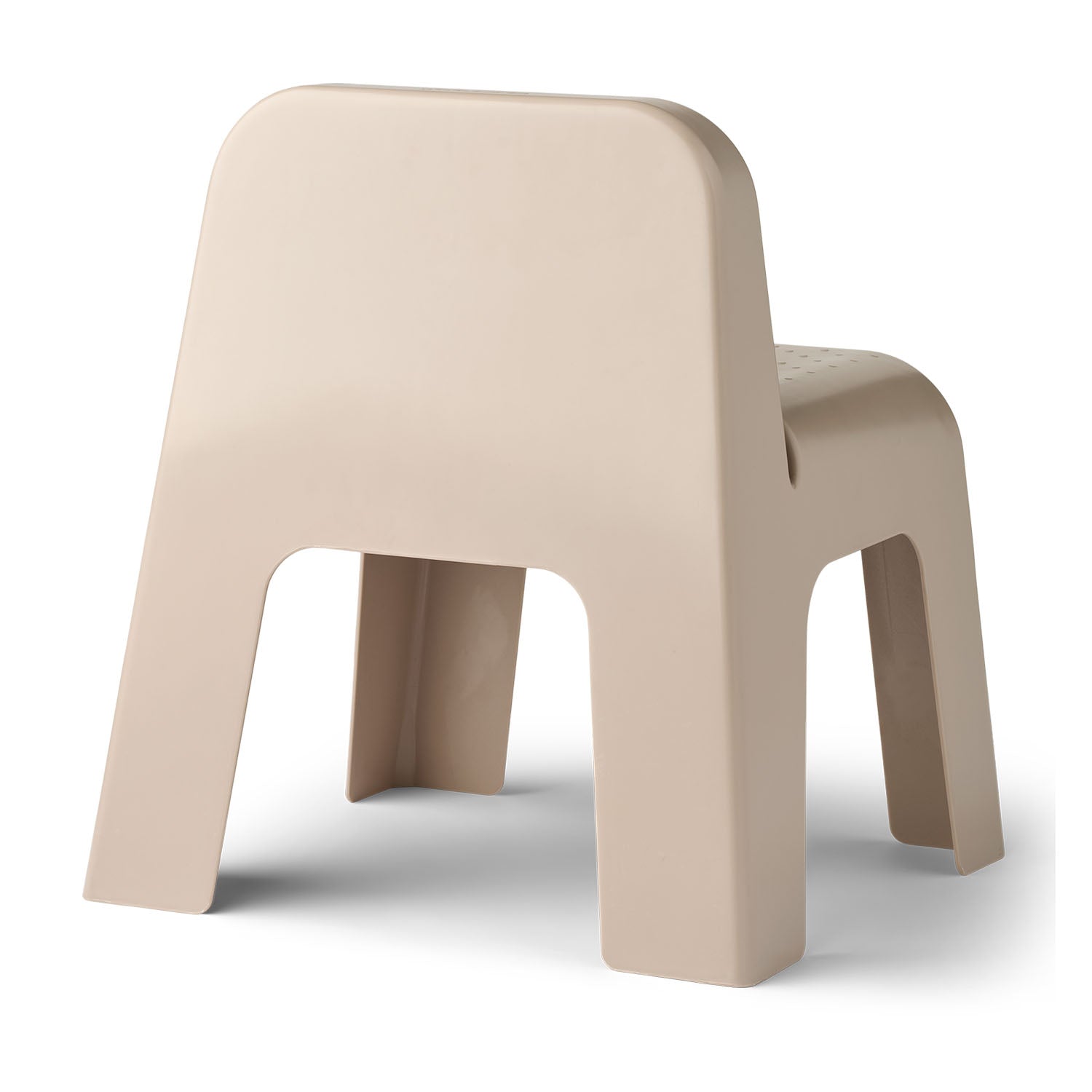 Stackable kids’ chair to save space