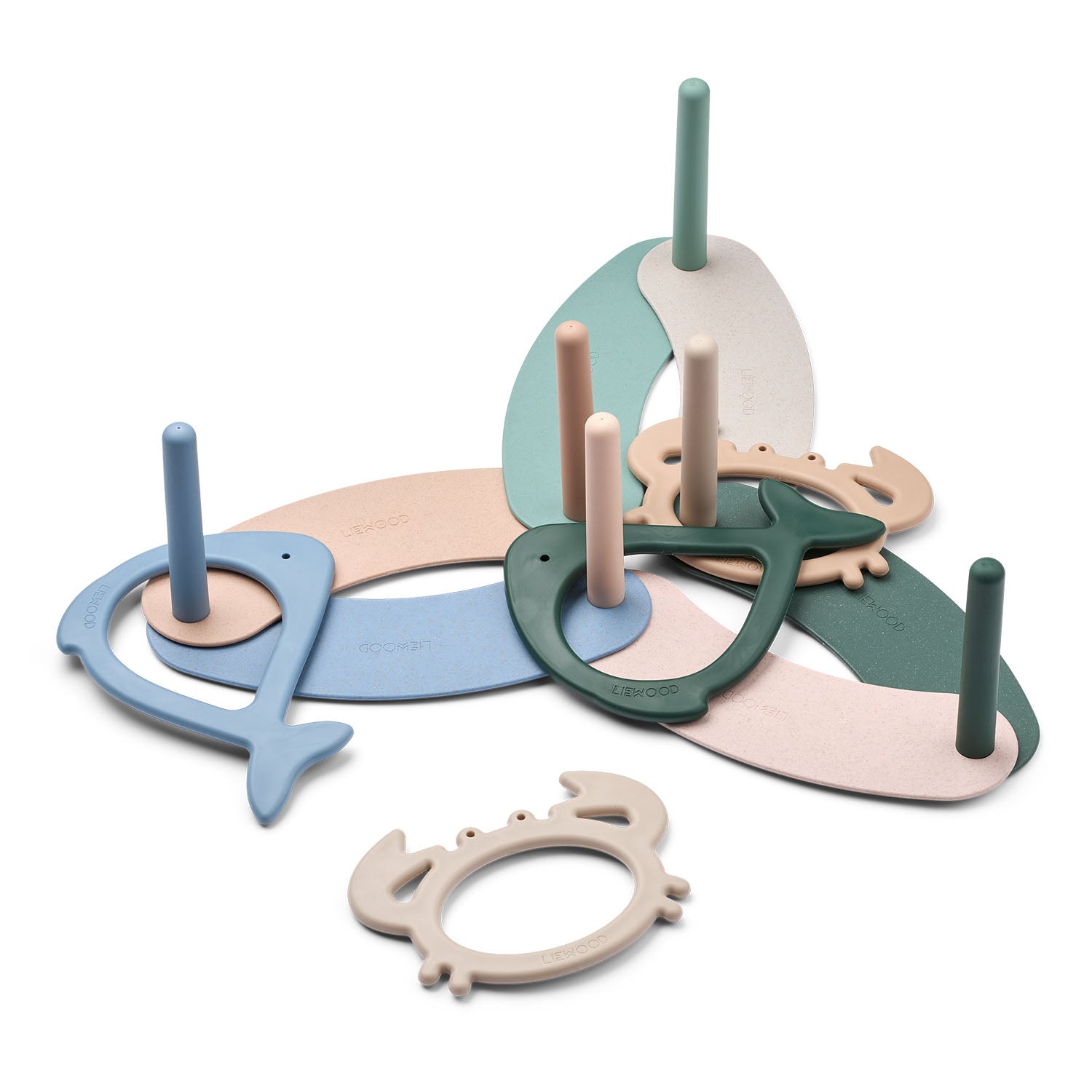 Safe and lightweight Liewood Noova ring toss game for children.