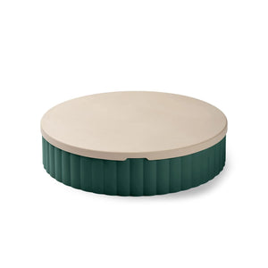 Sandpit with easy-to-remove lid.