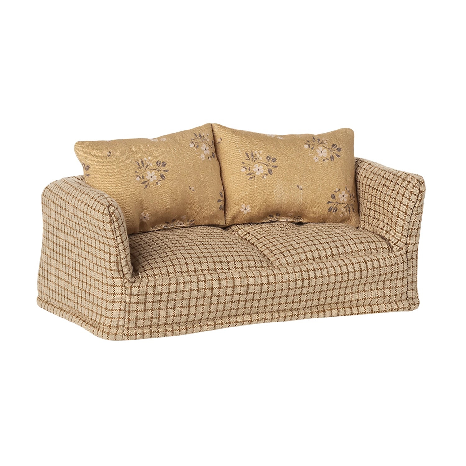 Maileg couch for mouse.