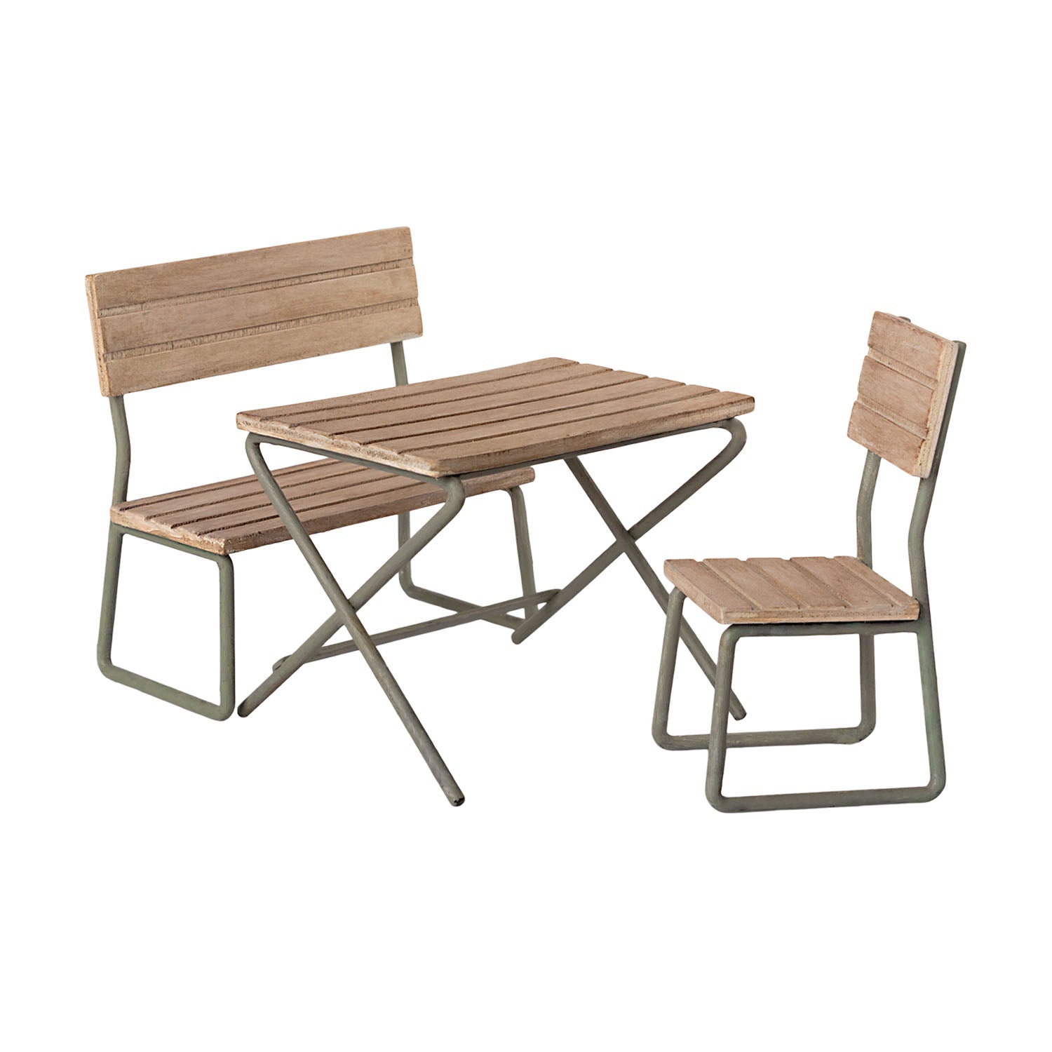 Cute miniature set for children aged 3+

Select 86 more words to run Humanizer.