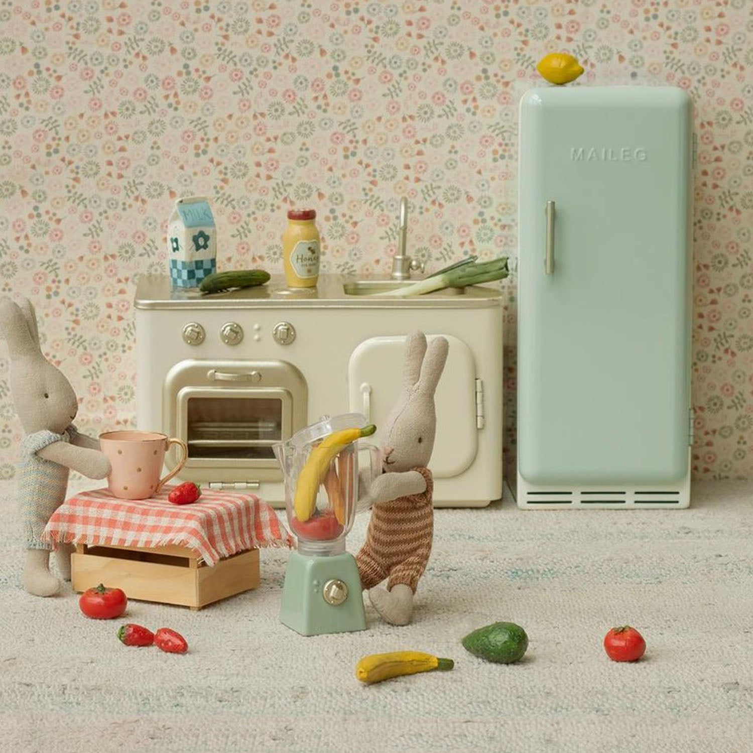 Lifestyle image of maileg miniature fridge.