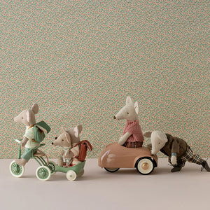 Maileg Tricycle - Magnetic hands allow mice to grip handles easily