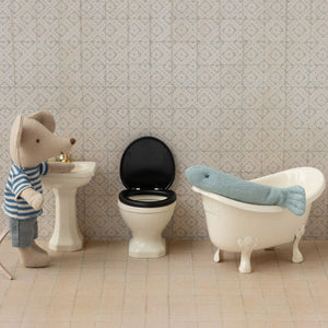 Maileg mouse house bathroom toilet.
