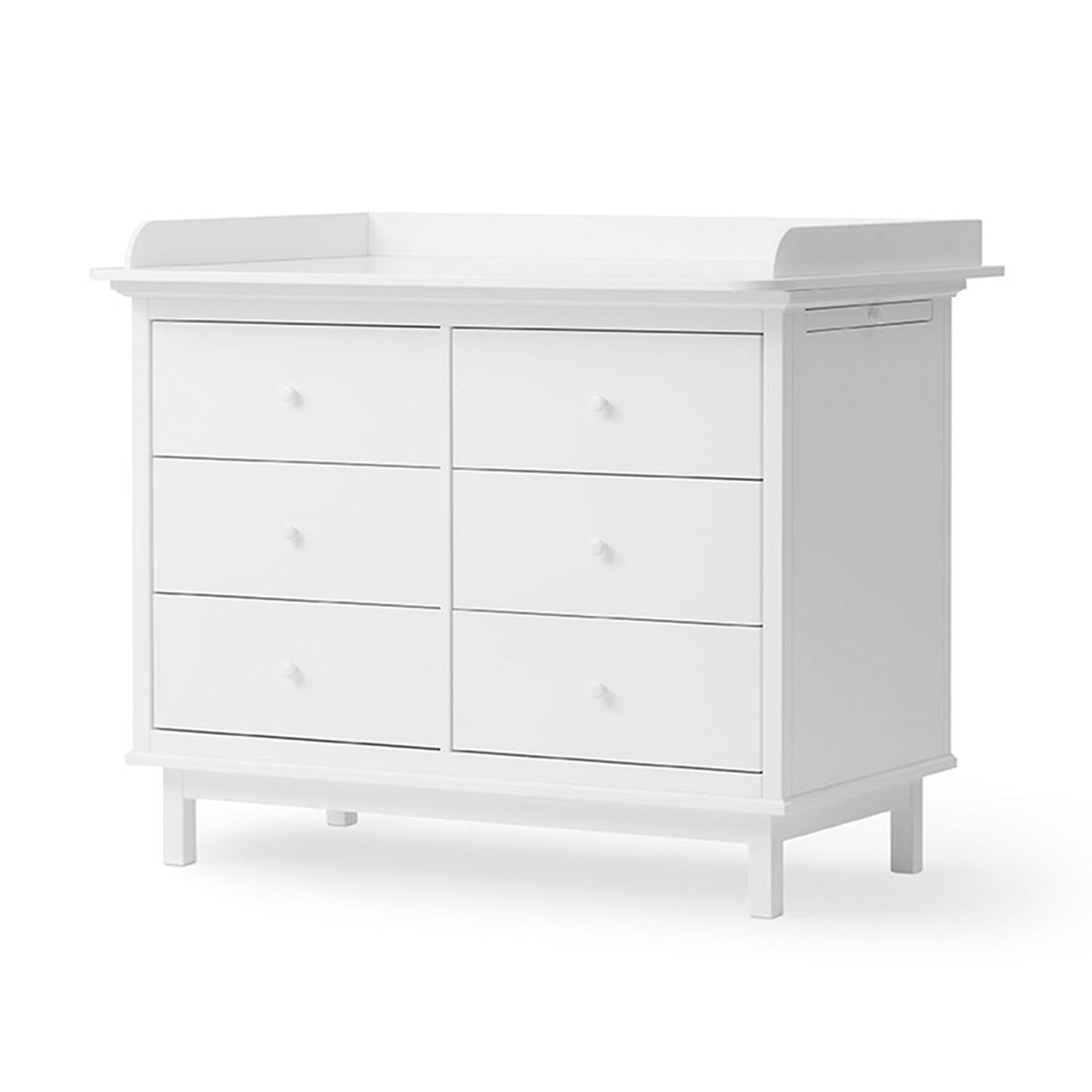 Oliver Furniture Seaside Nursery Dresser with 6 drawers in a stylish nursery room