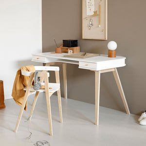 Seamless joinery with non-visible screws for a clean look