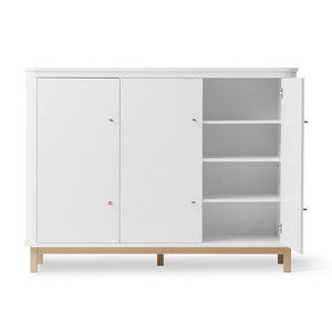 Kids room cupboard with soft-close doors