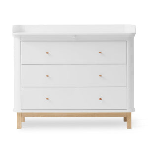 Close-up of white-oiled solid oak accents on feet and structural details
