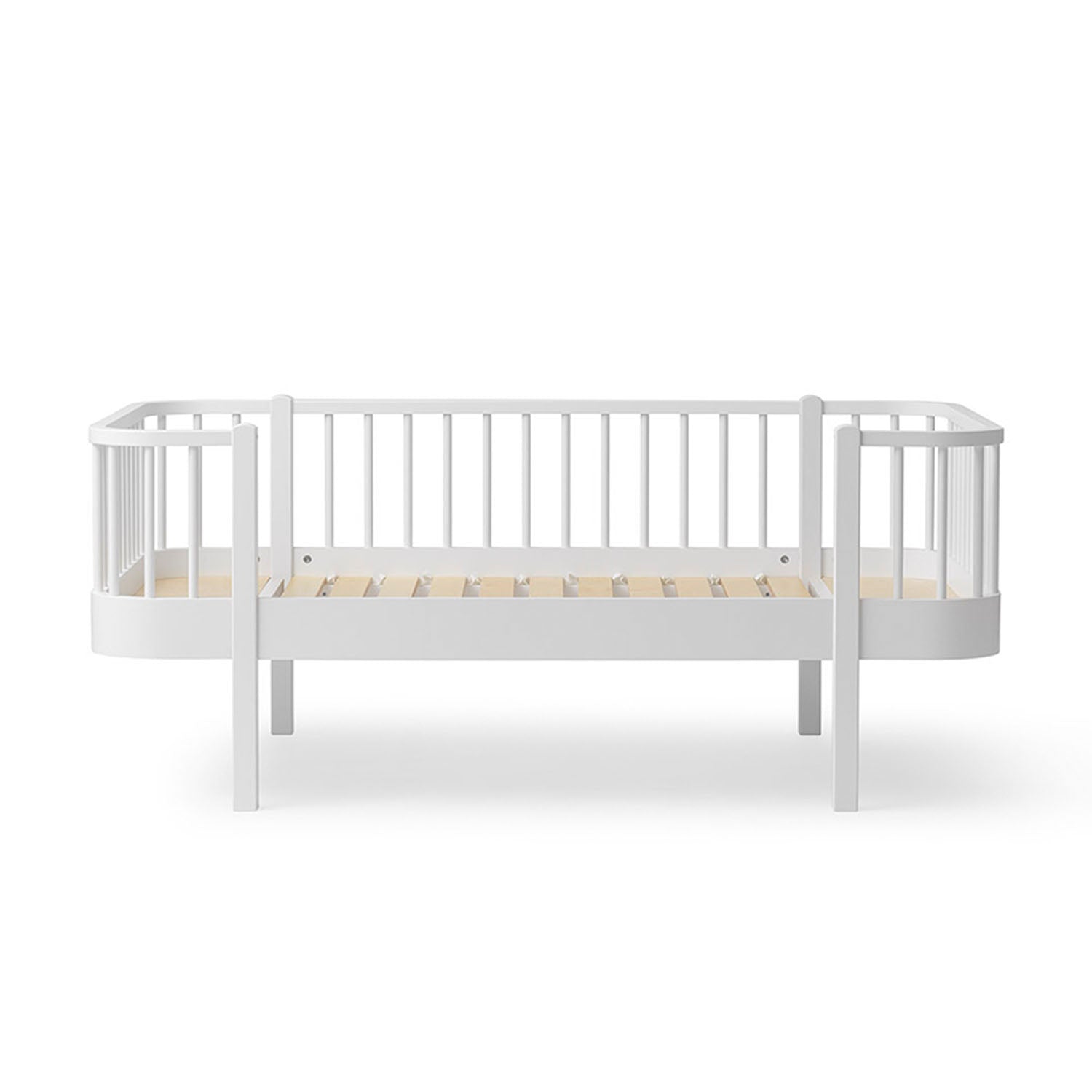 Convertible to other beds in the same series