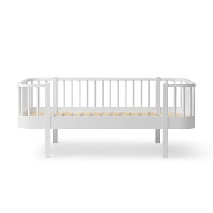 Convertible to other beds in the same series