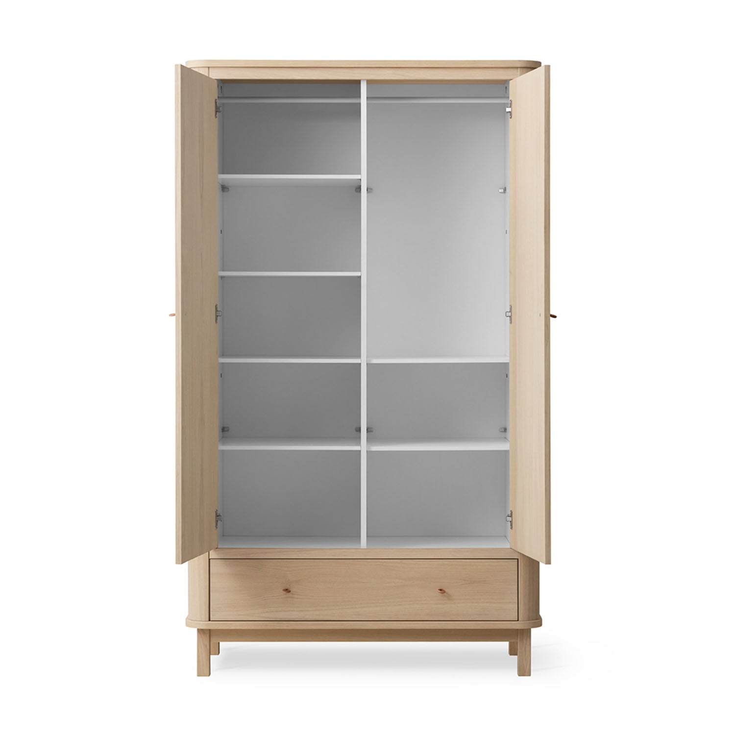 Oak veneer wardrobe with warm wood grain texture