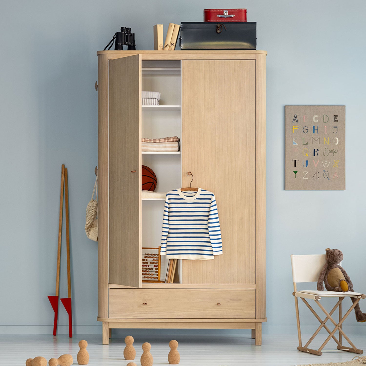 Scandinavian oak wardrobe with clean, seamless finish