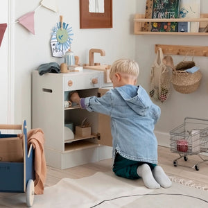 Sebra wooden toy dishwasher for kids in neutral colour.