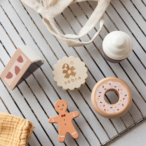 Safe and long-lasting wooden dessert toys – ideal for everyday play