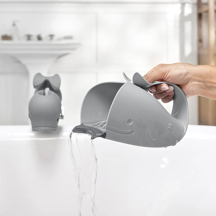Patented design for gentle, steady rinsing