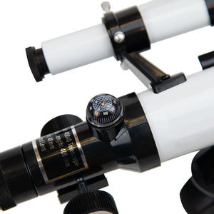 Finderscope and built-in compass on the telescope.