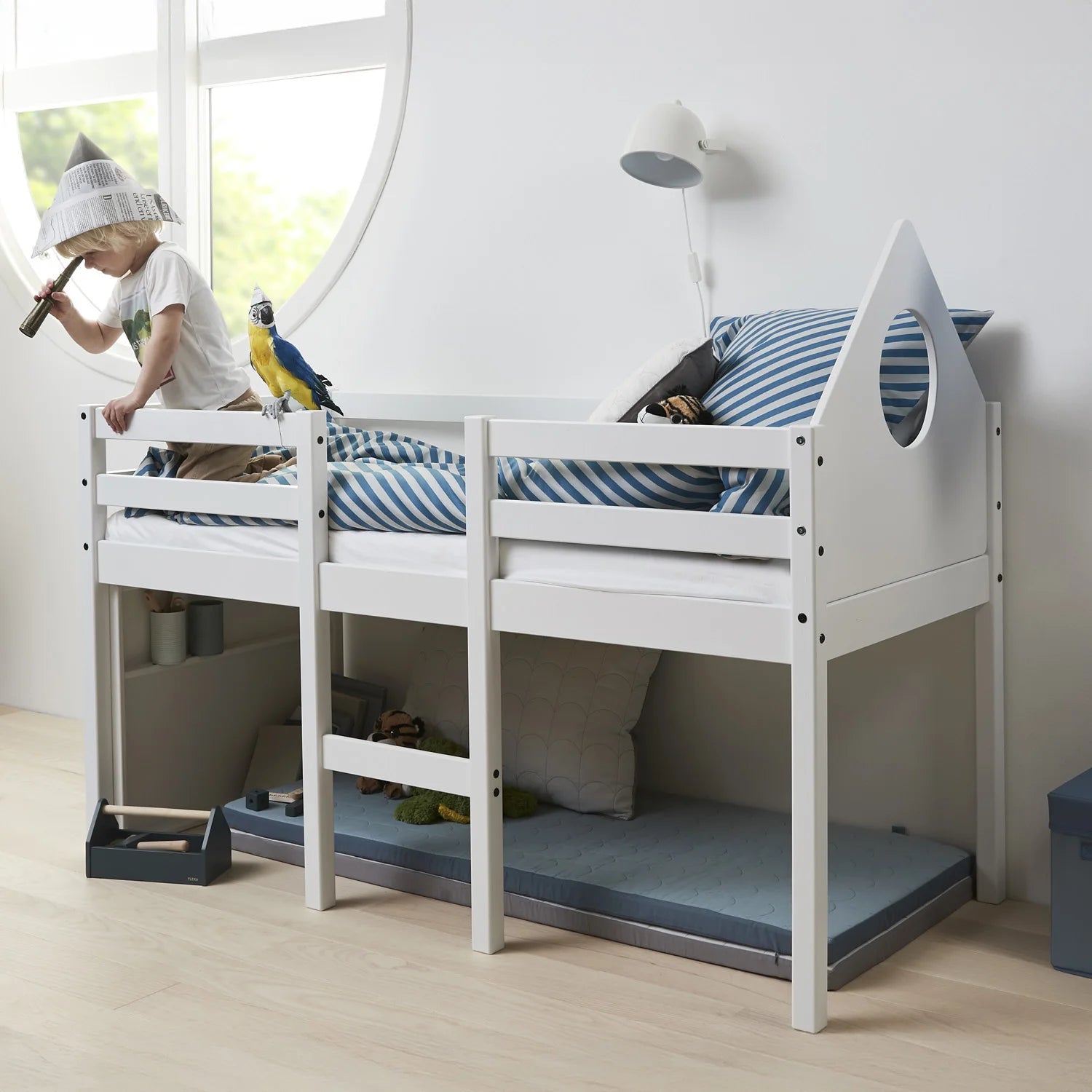 Thuka Alfred Sailor Mid Sleeper with Integrated Blackboard - White