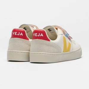 It offers a balance of style and comfort, suitable for all-day wear.
