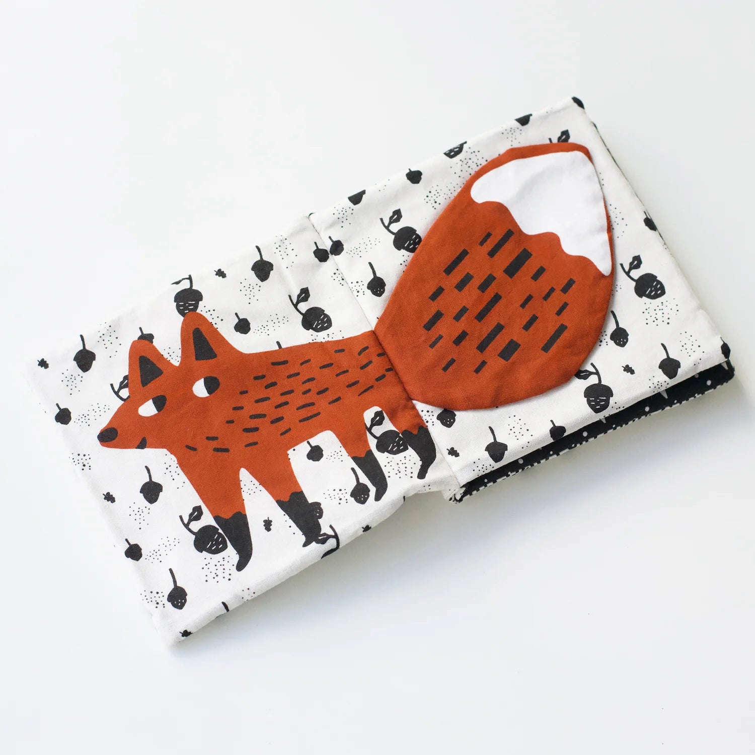 Encourages fine motor skill development and early exploration