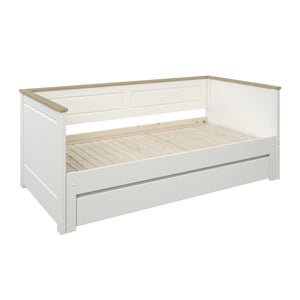 Easy assembly with included instructions
