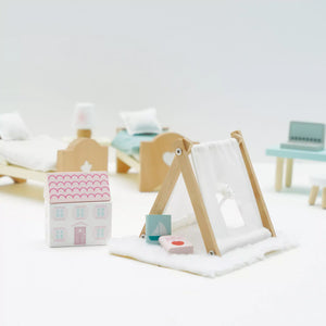 Wooden Dolls house Bedroom Furniture set of tent and doll house