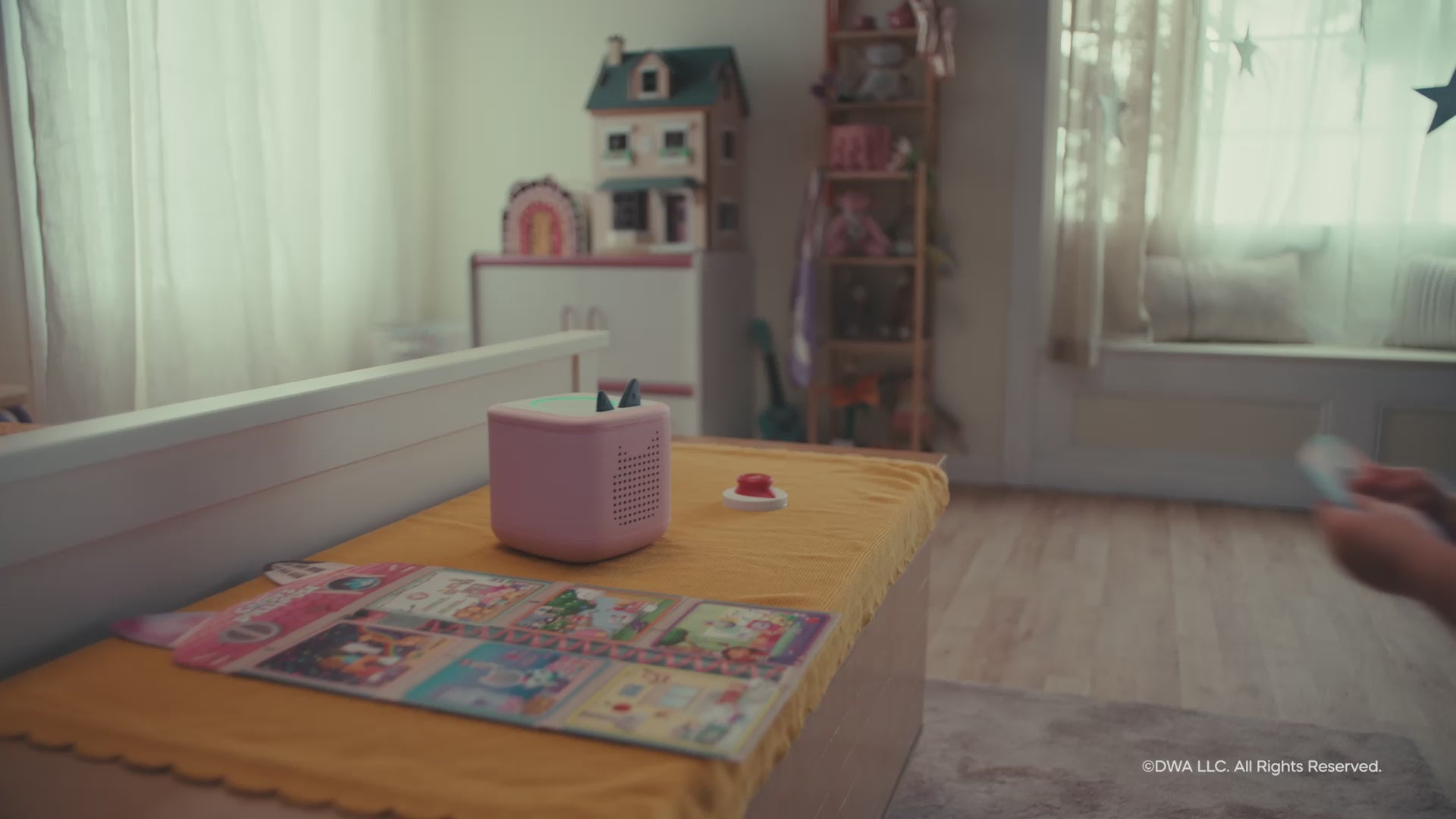 Load video: Tonies tonieplay game for kids.