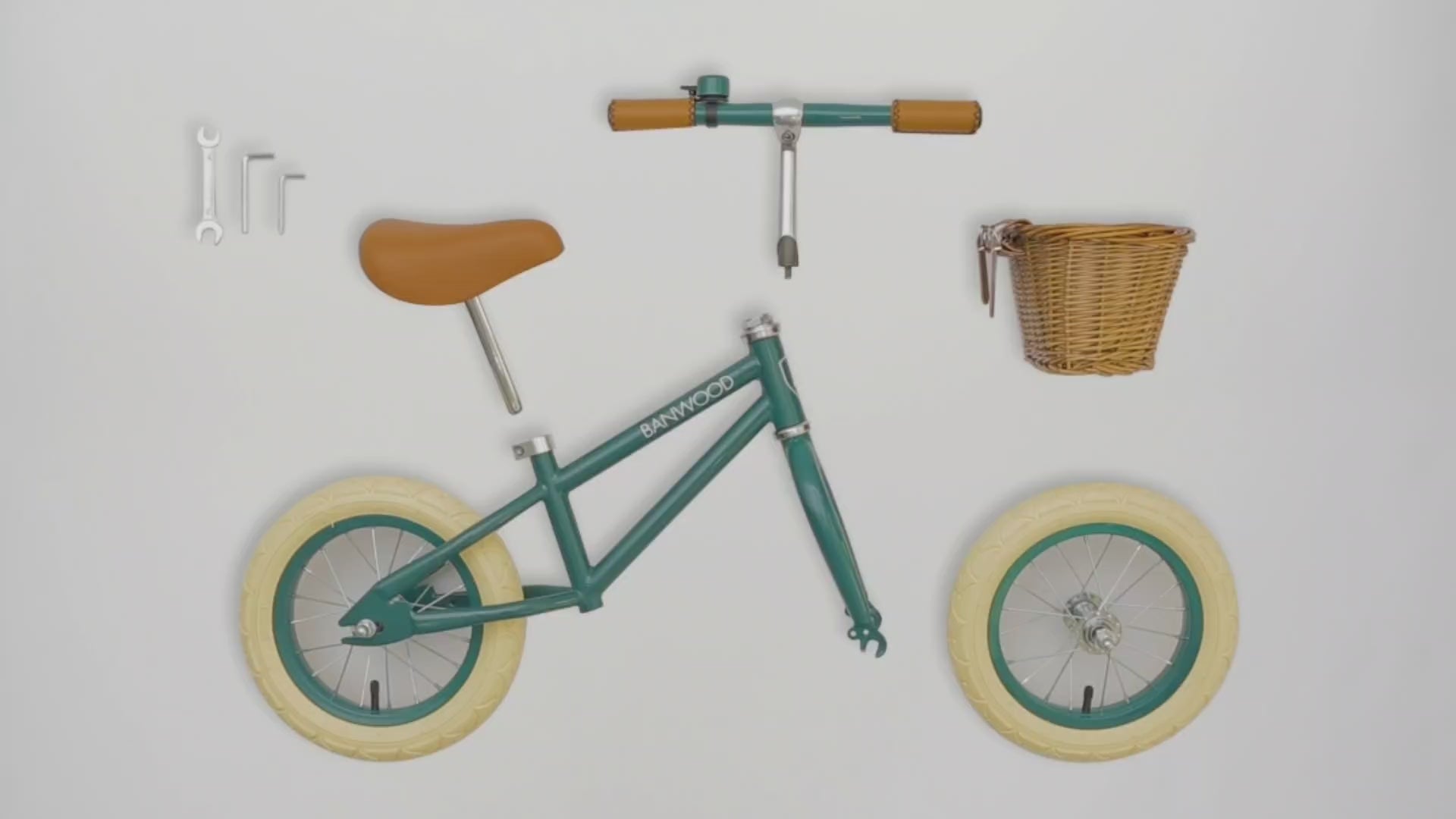 Load video: Assembly video for the Banwood vintage balance bike.
