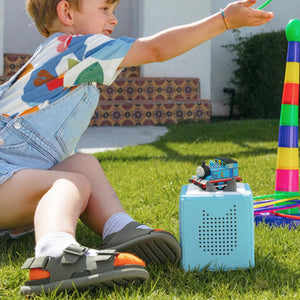 Kids Playing with Thomas and the Tank Engine and Friends audio figure