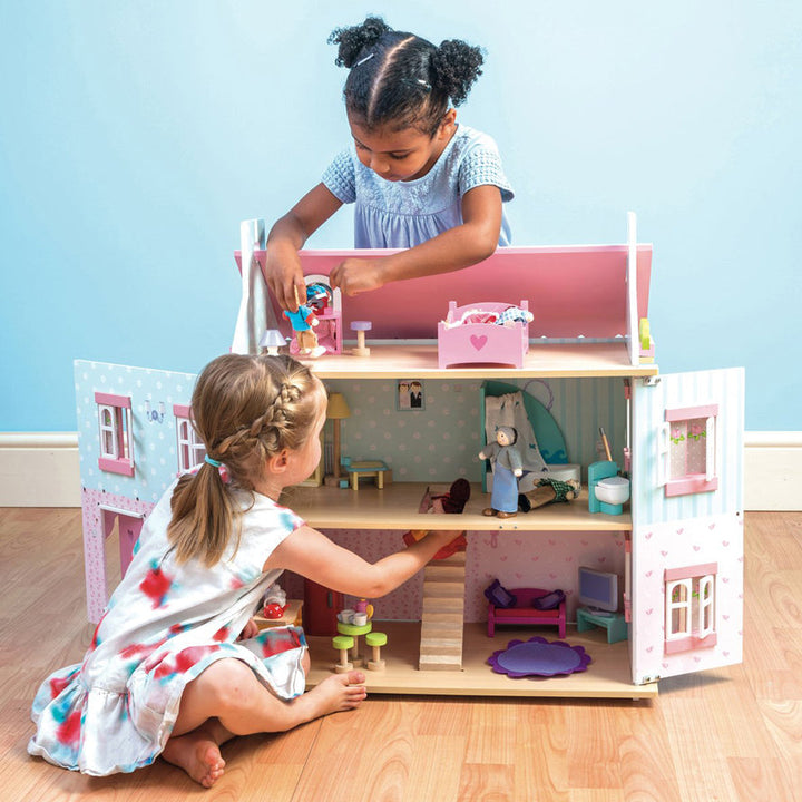 Le Toy Van Sophies Wooden Dolls House